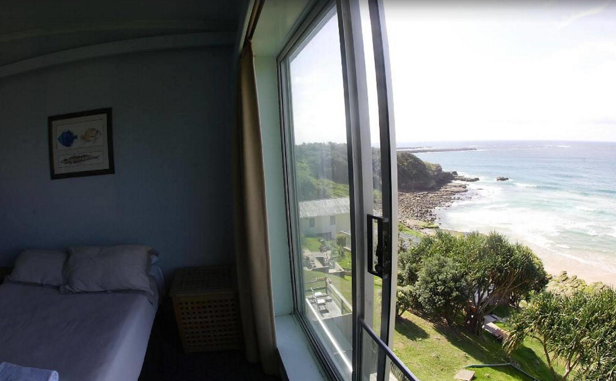 Pacific Hotel 얌바 외부 사진